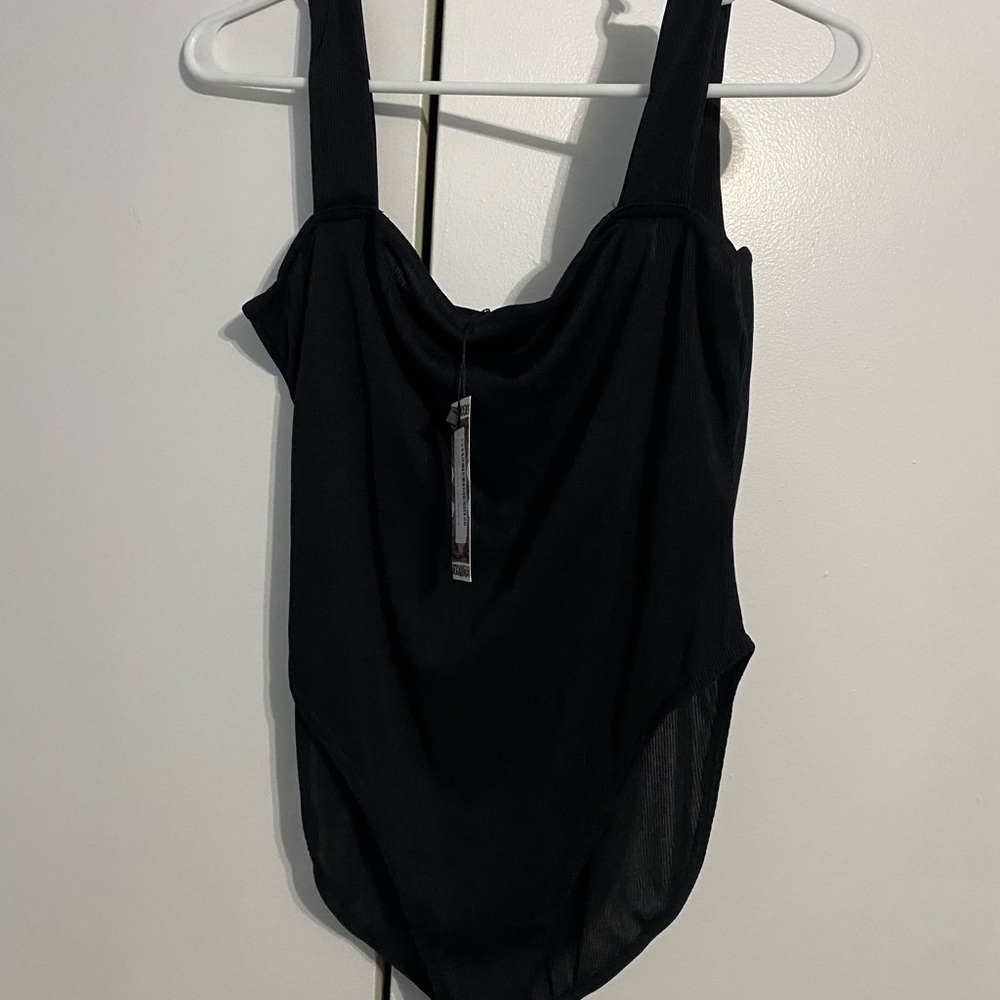 NWT SQUARE NECK RIBBED BODY SUIT